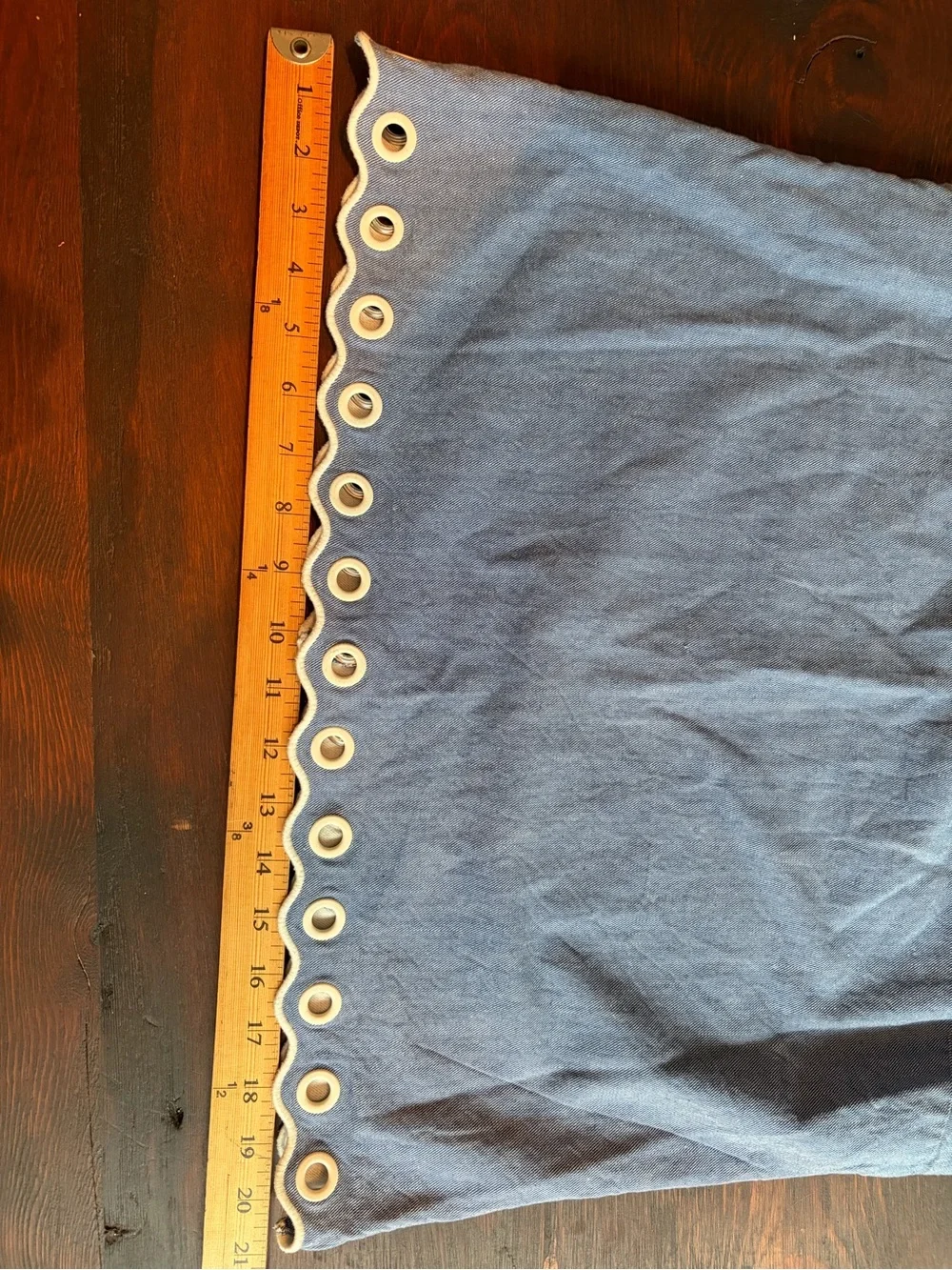 J. Crew Chambray Sleeveless Top with White Scalloped Trim and Grommets size 8